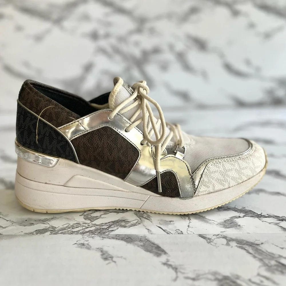 Michael Michael Kors Liv Bubble Trainer Sneakers Metallic 9.5 Fashion Logo